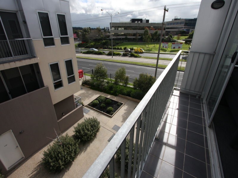 301/310 Burwood Highway, Burwood VIC 3125, Burwood - Thumbnail 4