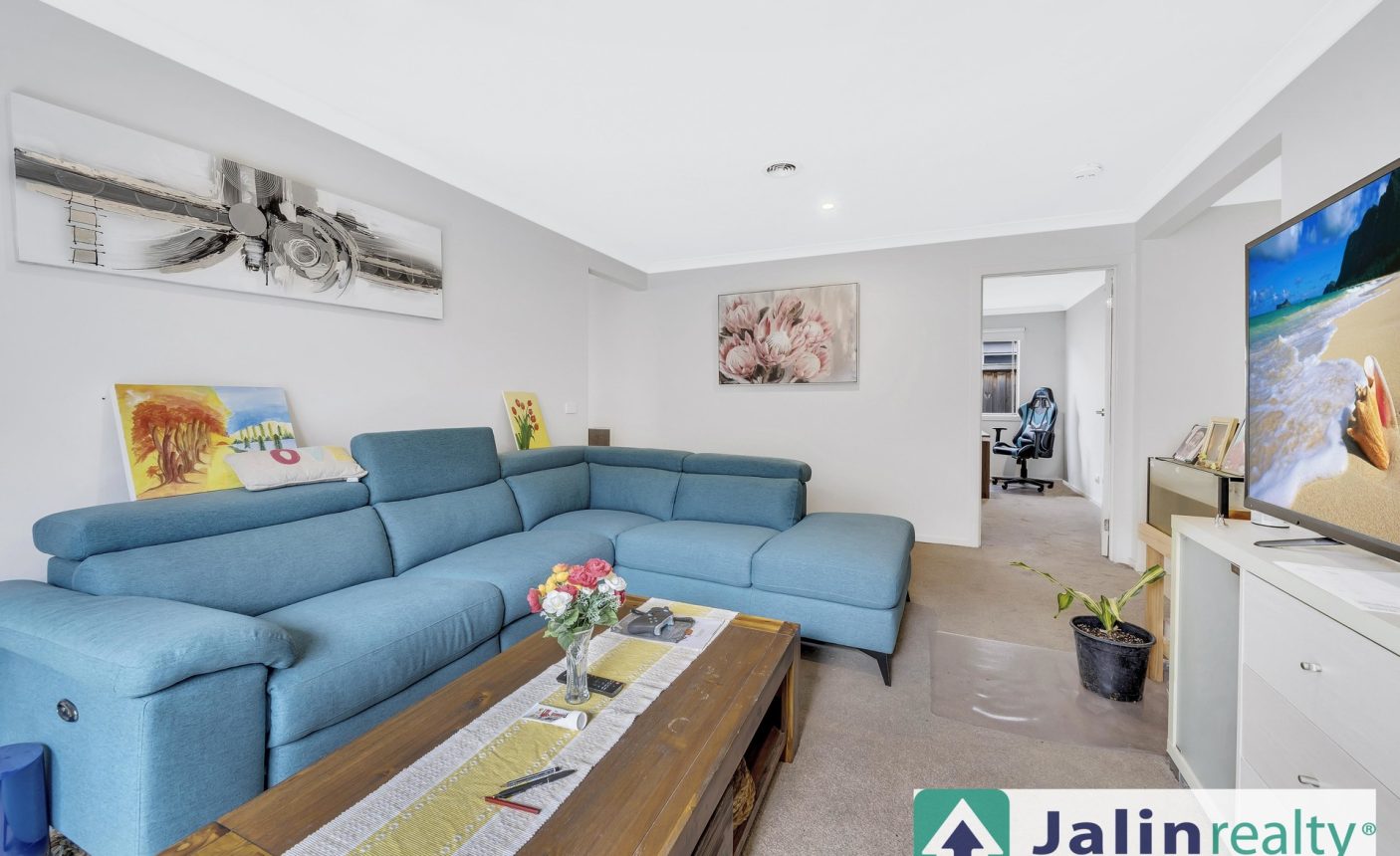 13 Buckland Circuit,  Werribee,  VIC 3030 AUS