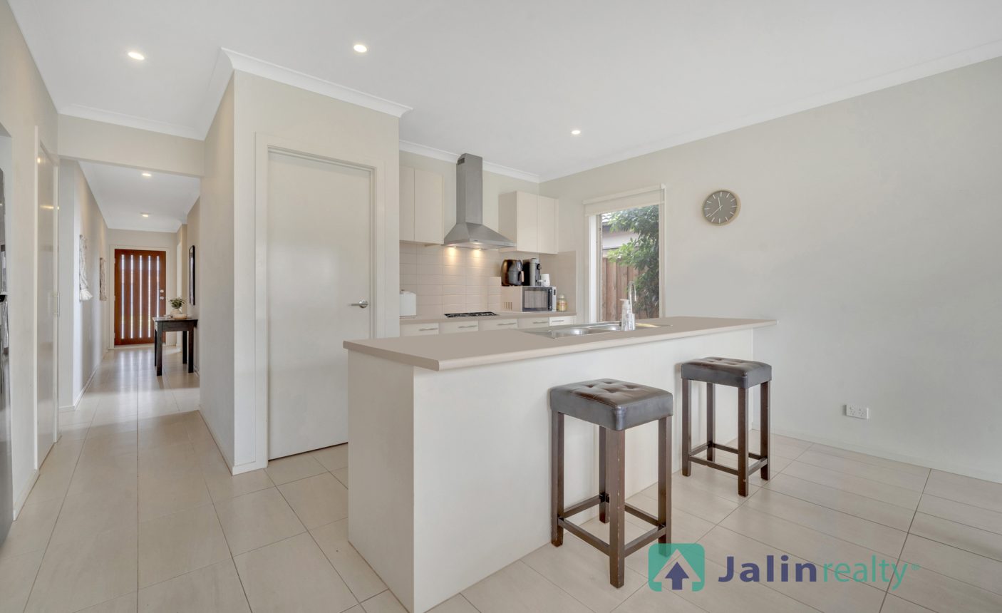 87 Cookes Road,  Doreen,  VIC 3754 AUS
