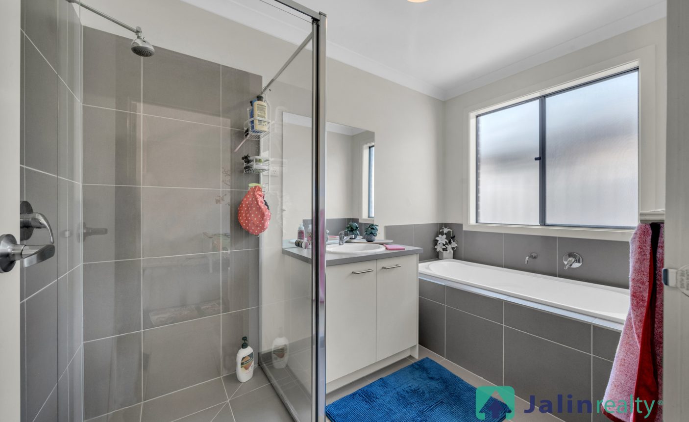 38 Pascolo Way,  Wyndham Vale,  VIC 3024 AUS