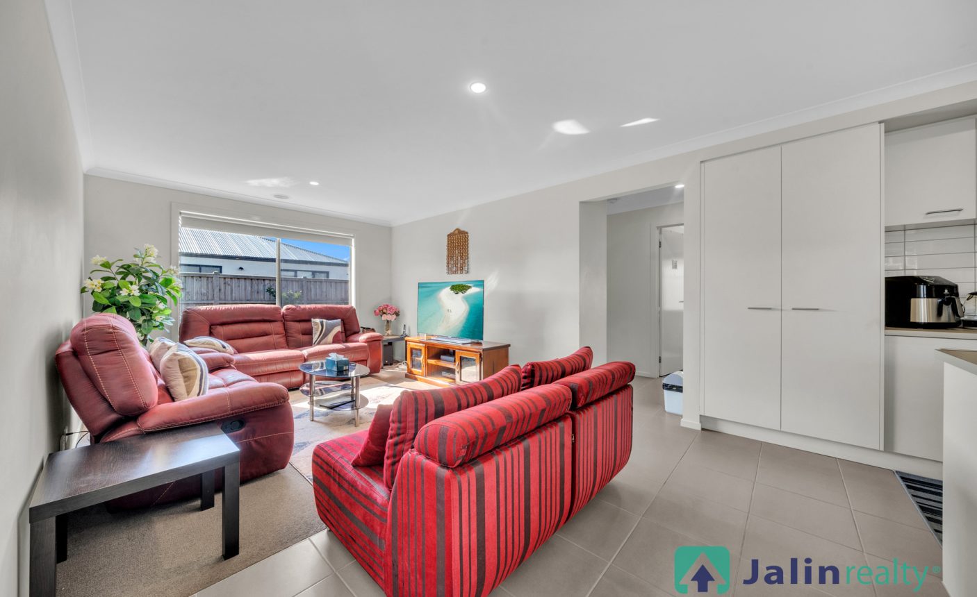 38 Pascolo Way,  Wyndham Vale,  VIC 3024 AUS