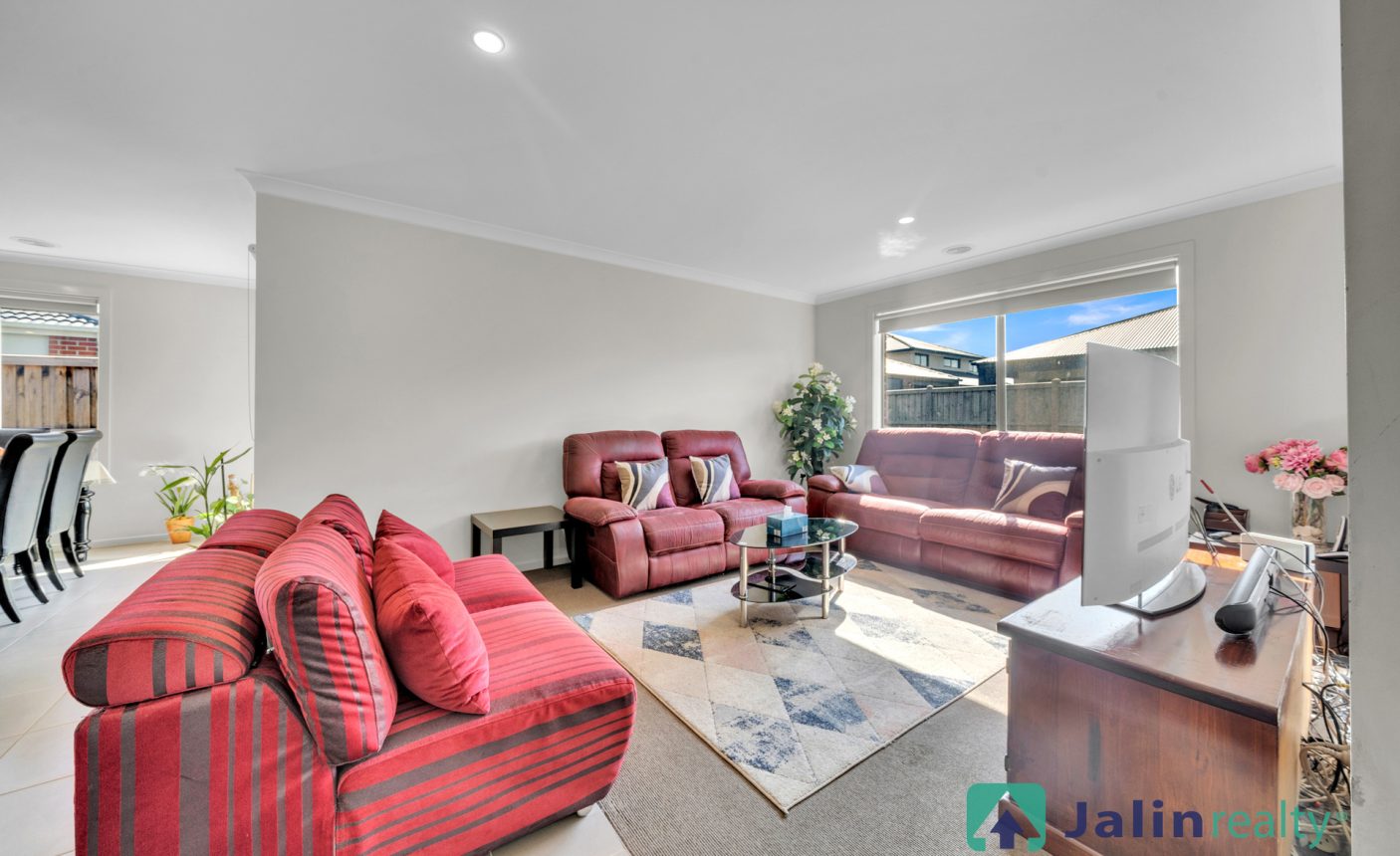 38 Pascolo Way,  Wyndham Vale,  VIC 3024 AUS