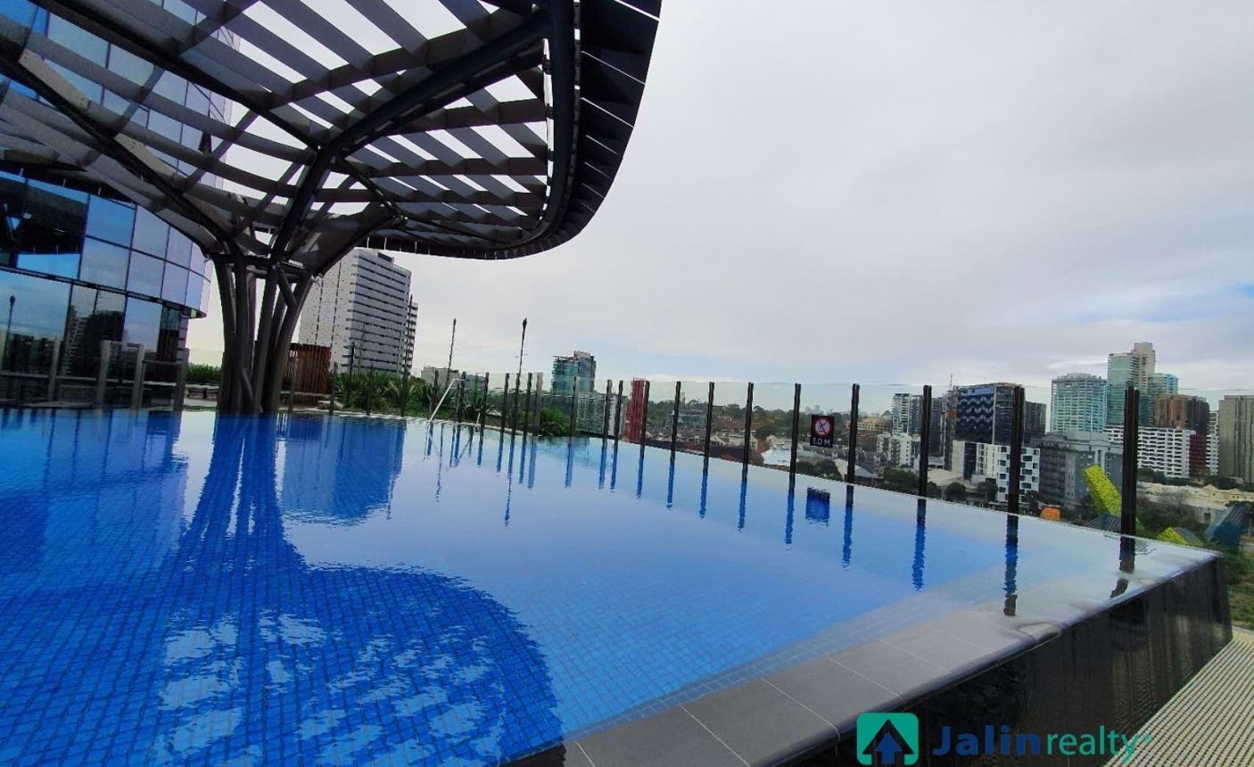 3808/11 Bale Circuit,  Southbank,  VIC 3006 AUS