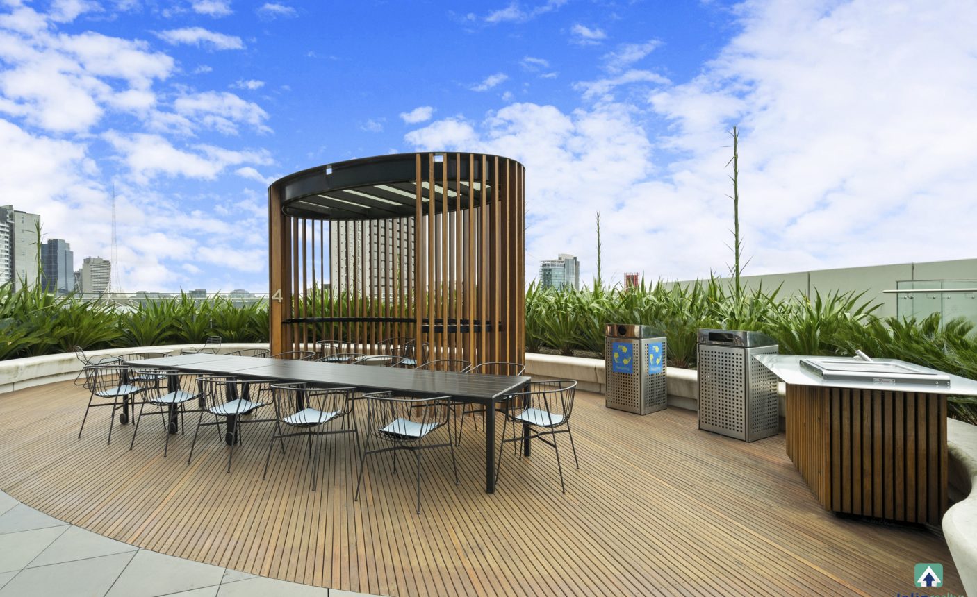 3808/11 Bale Circuit,  Southbank,  VIC 3006 AUS
