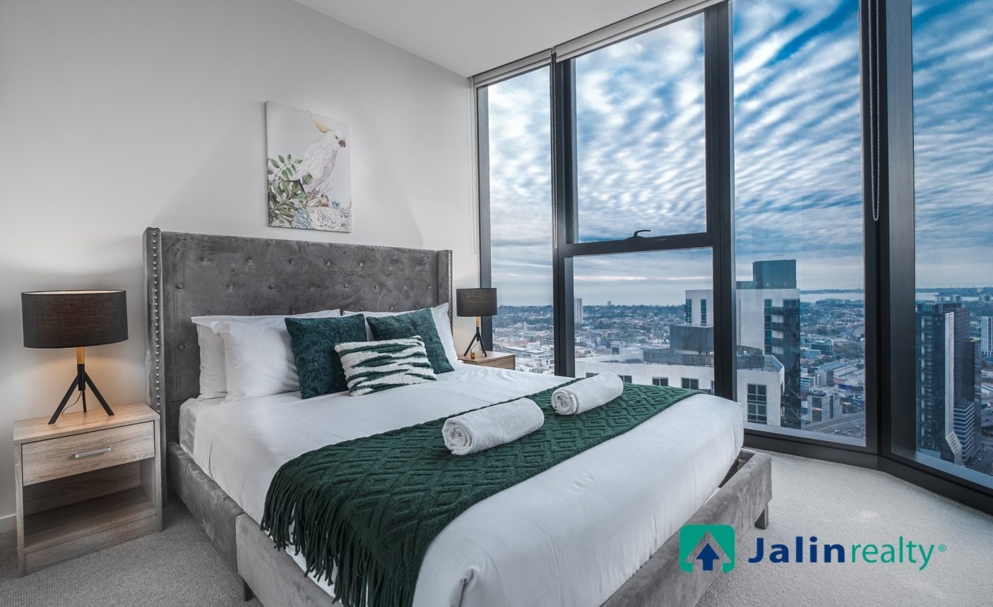 3808/11 Bale Circuit,  Southbank,  VIC 3006 AUS