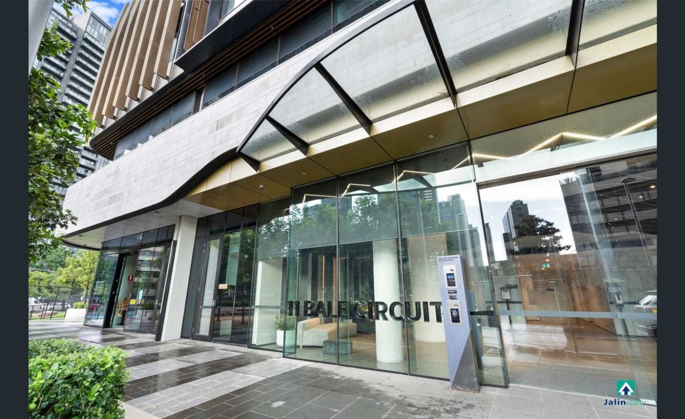 3808/11 Bale Circuit,  Southbank,  VIC 3006 AUS