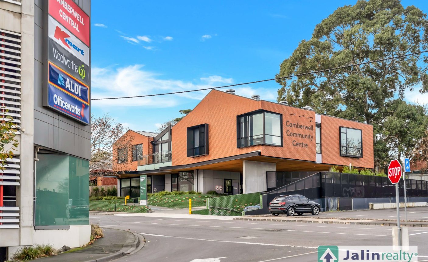 756-760 Burke Road,  Camberwell,  VIC 3124 AUS