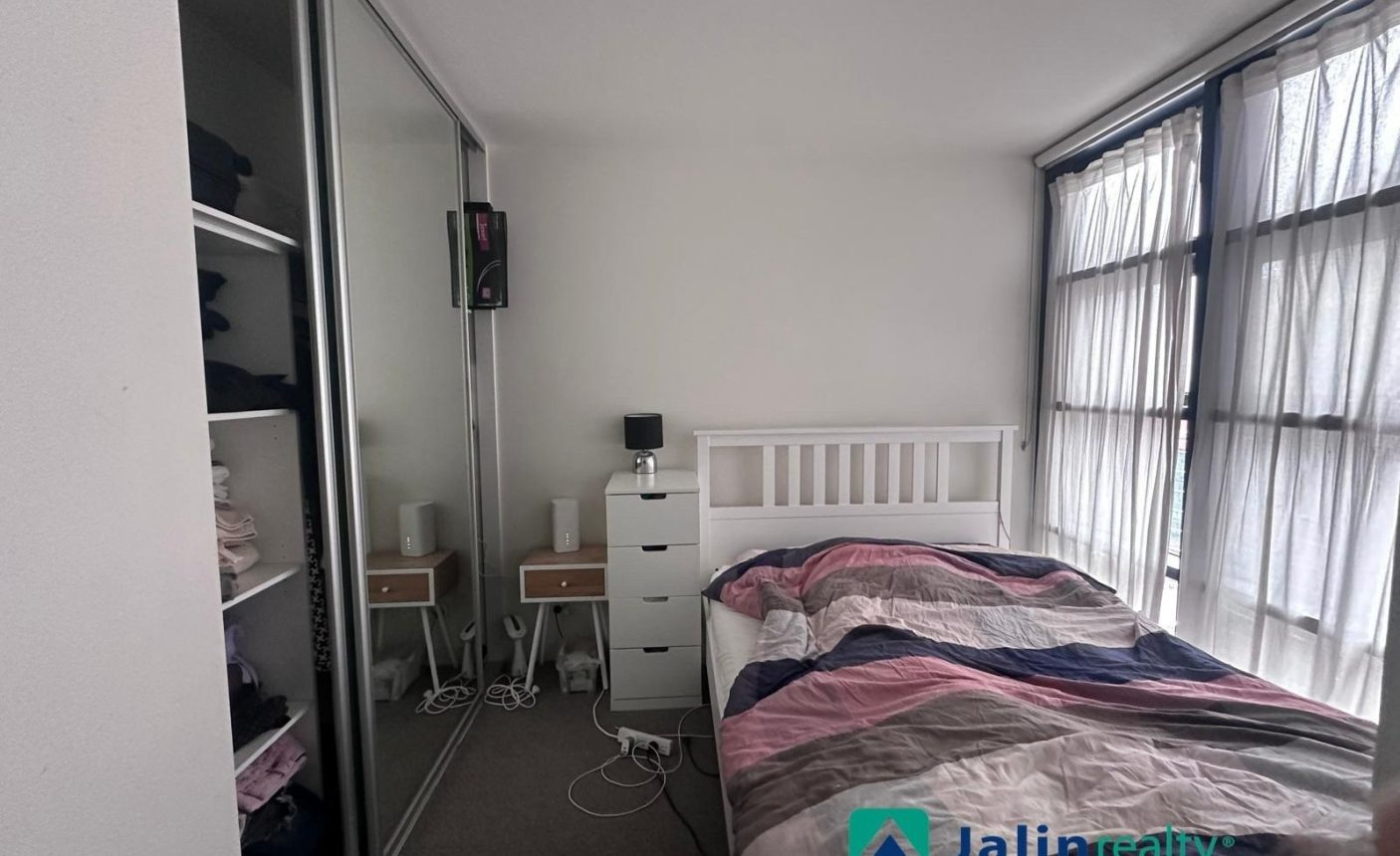 2301/557-561 Lt Lonsdale Street,  Melbourne,  VIC 3000 AUS
