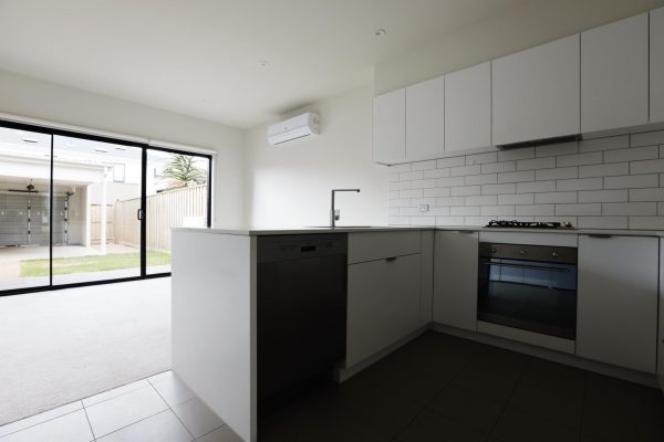 57 Charlton Avenue,  CHELTENHAM,  VIC 3192 Australia
