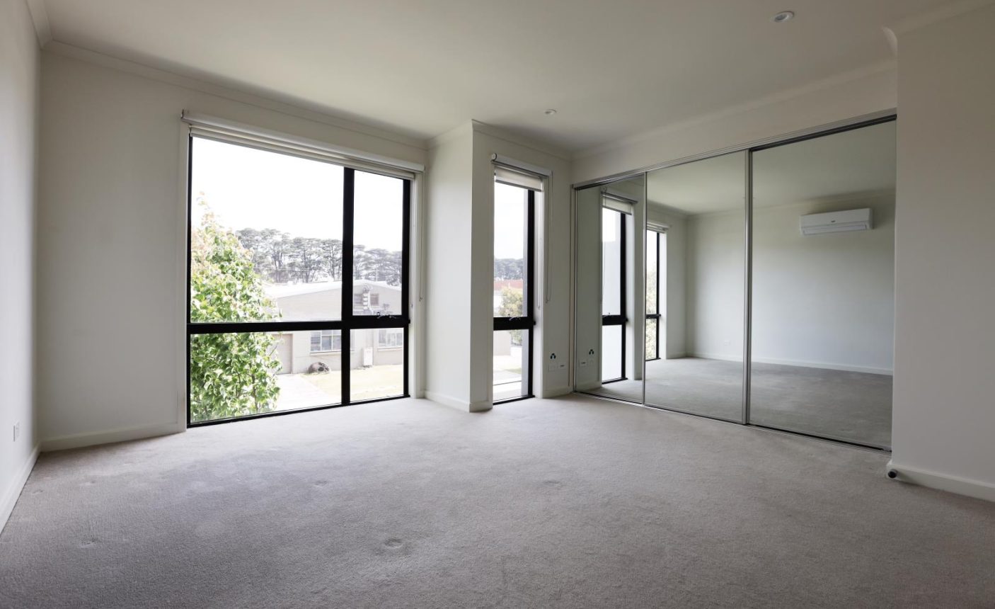 57 Charlton Avenue,  CHELTENHAM,  VIC 3192 Australia