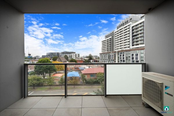 619/1 Moreland Street,  Footscray,  VIC 3011 Australia