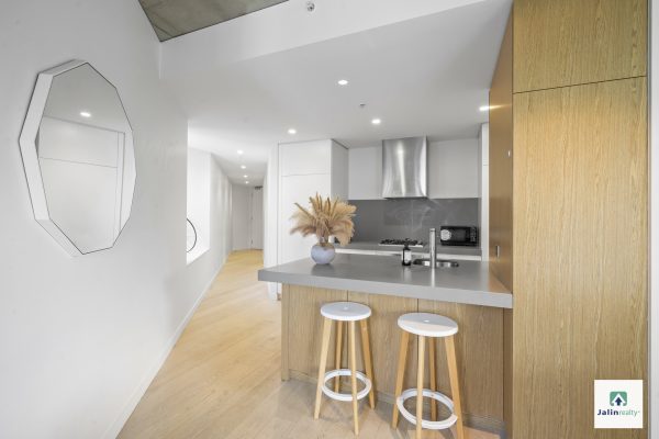 305/1 Courtney Street,  North Melbourne,  VIC 3051 AUS