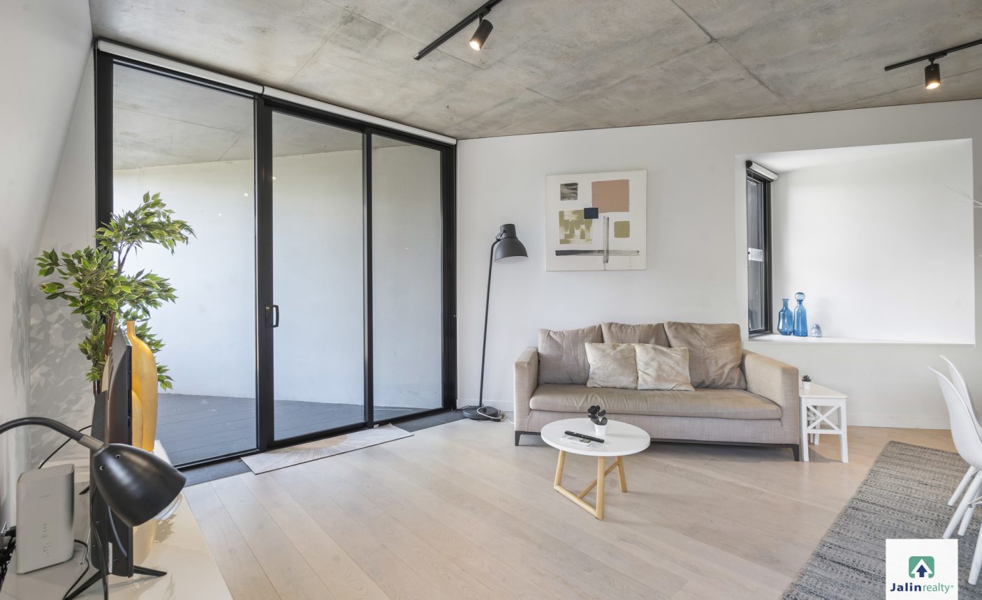 305/1 Courtney Street,  North Melbourne,  VIC 3051 AUS