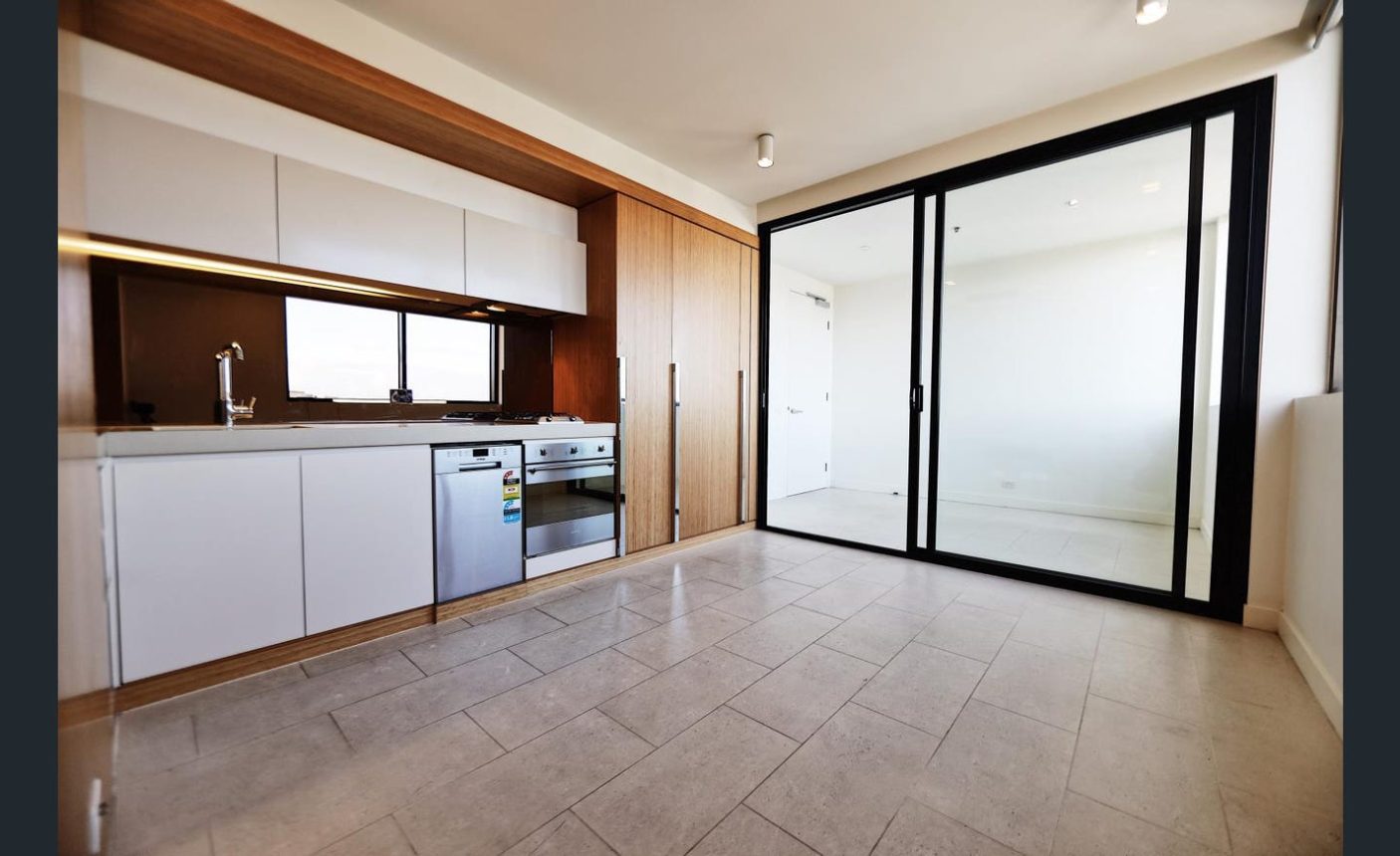912/1 Clara Street,  SOUTH YARRA,  VIC 3141 Australia