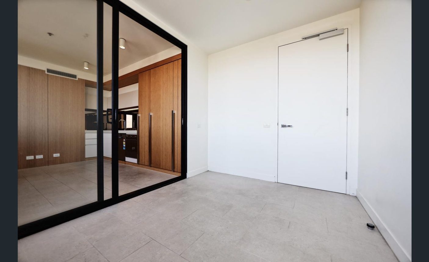 912/1 Clara Street,  SOUTH YARRA,  VIC 3141 Australia