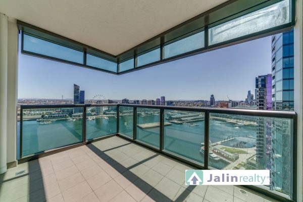 2205/9 Waterside Place,  Docklands,  VIC 3008 AUS