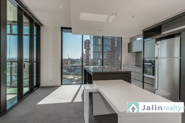 2205/9 Waterside Place,  Docklands,  VIC 3008 AUS
