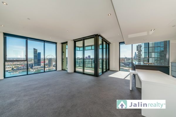 2205/9 Waterside Place,  Docklands,  VIC 3008 AUS