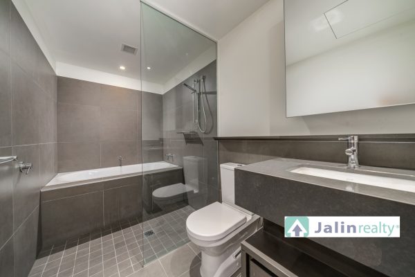 2205/9 Waterside Place,  Docklands,  VIC 3008 AUS