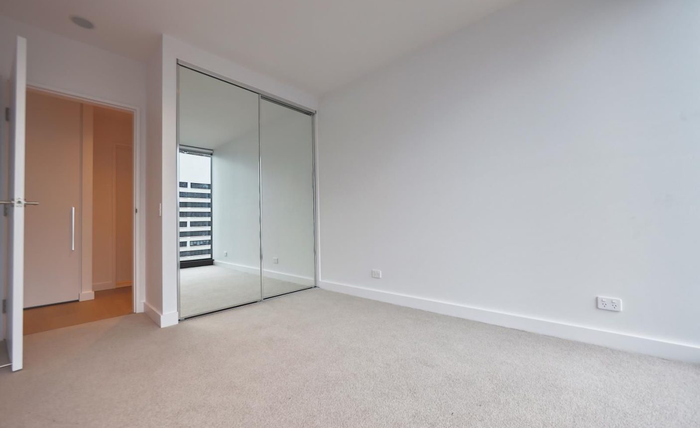 811/628 Flinders Street,  Docklands,  VIC 3008 AUS