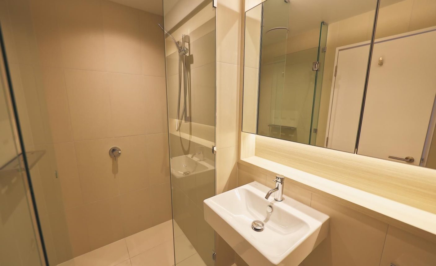 811/628 Flinders Street,  Docklands,  VIC 3008 AUS
