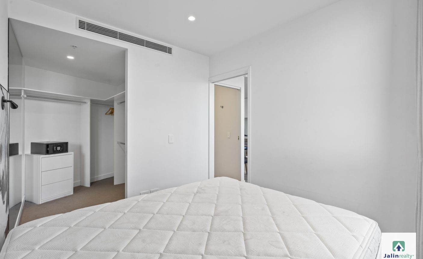 704/42-48 Balston Street,  Southbank,  VIC 3006 AUS