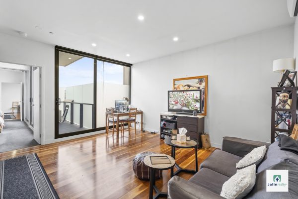 206/332 High Street,  Northcote,  VIC 3070 AUS