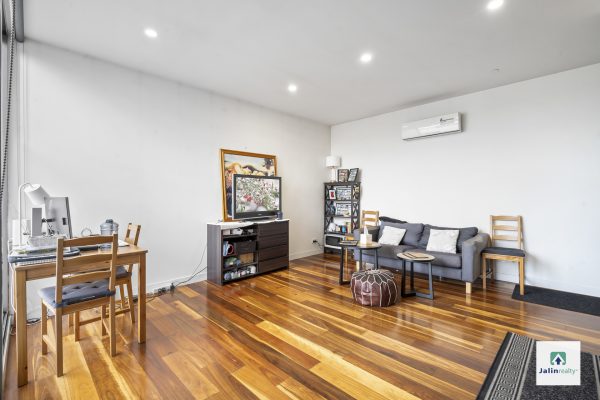 206/332 High Street,  Northcote,  VIC 3070 AUS