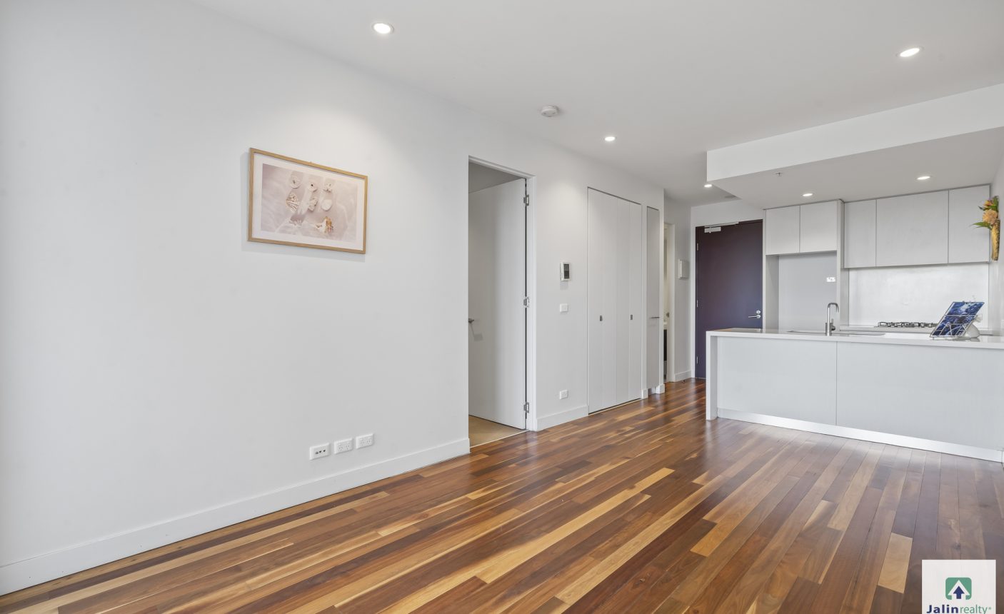 803/59 Paisley Street,  Footscray,  VIC 3011 AUS