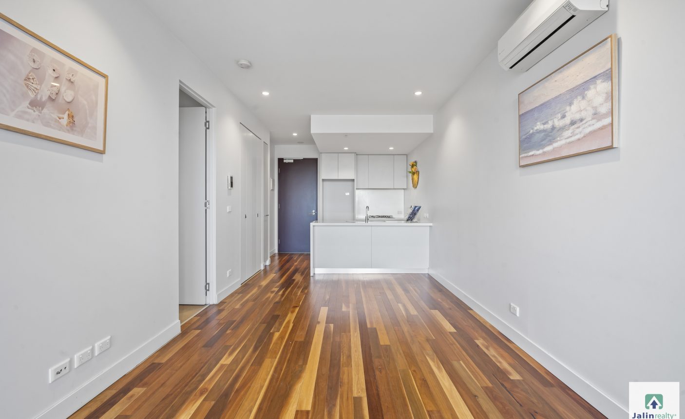 803/59 Paisley Street,  Footscray,  VIC 3011 AUS