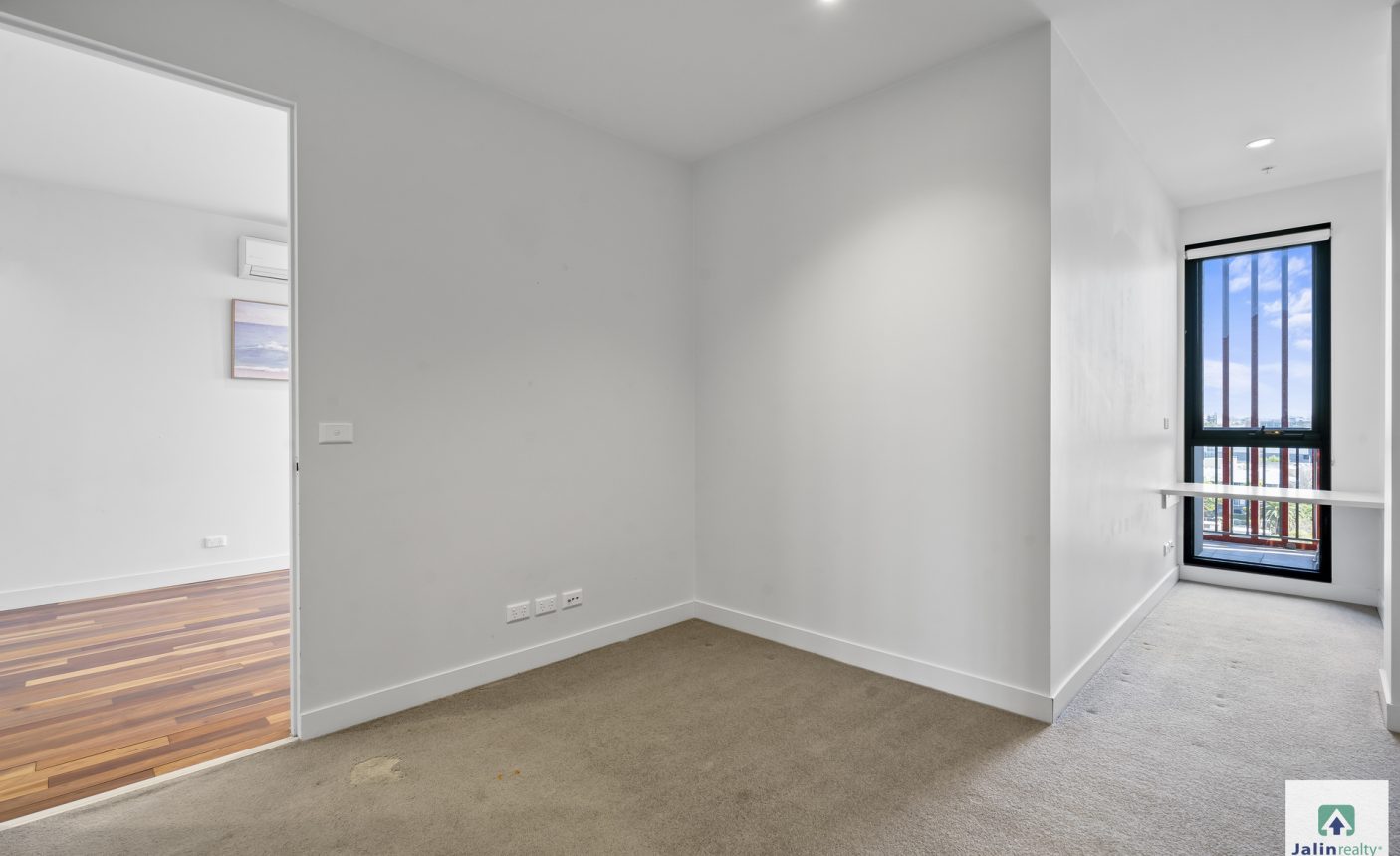 803/59 Paisley Street,  Footscray,  VIC 3011 AUS