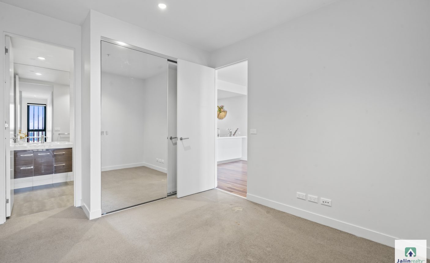 803/59 Paisley Street,  Footscray,  VIC 3011 AUS