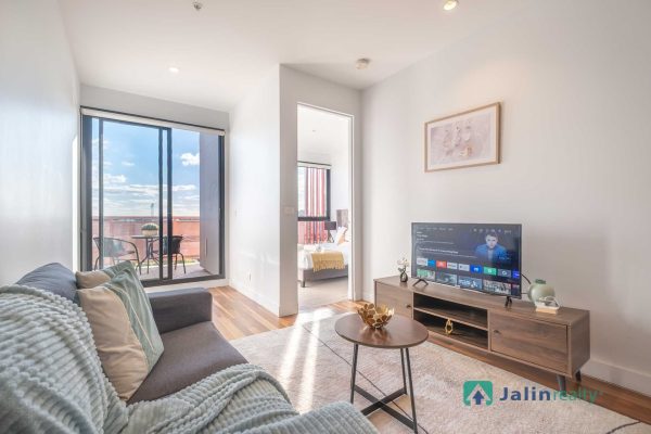 803/59 Paisley Street,  Footscray,  VIC 3011 AUS