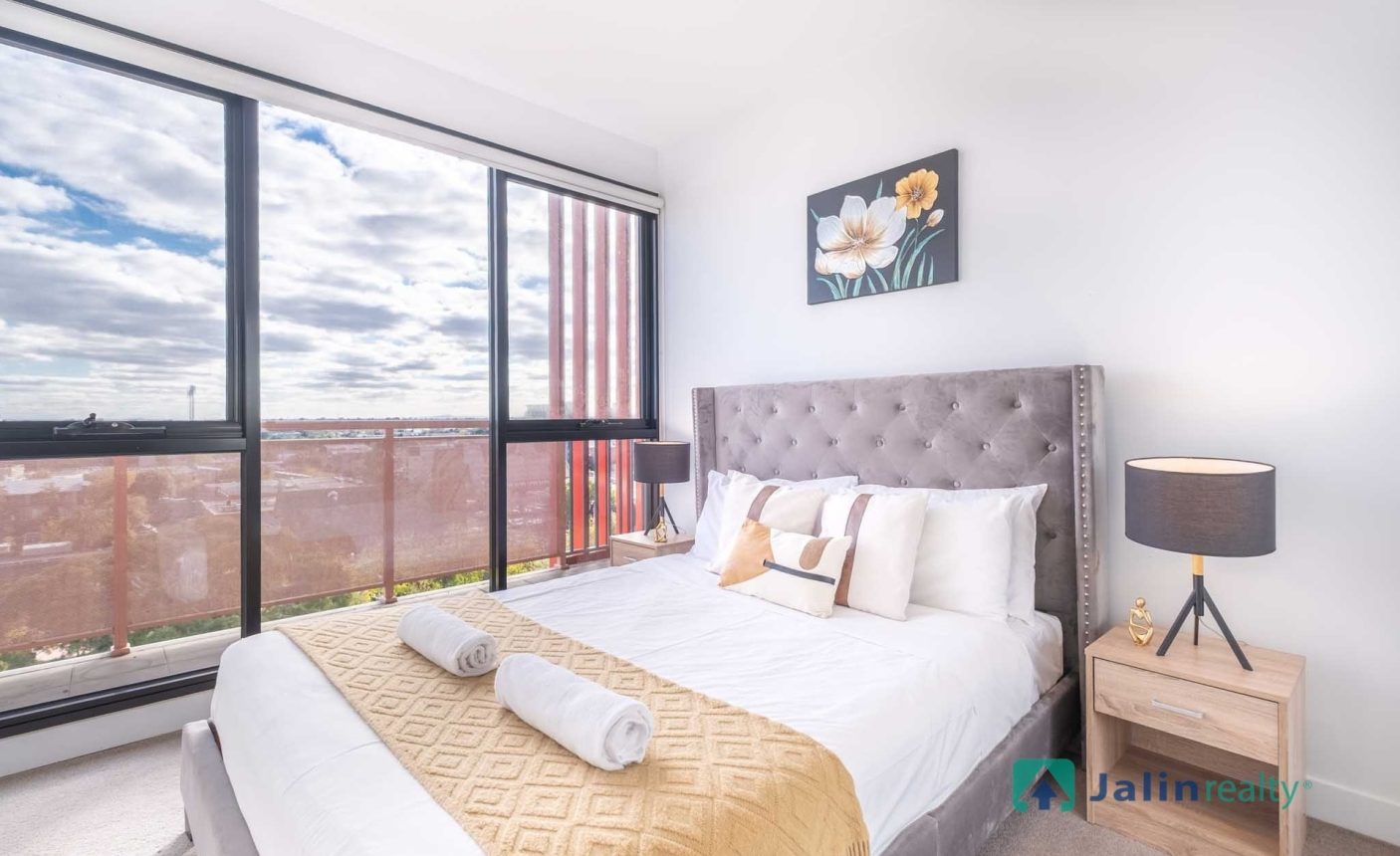 803/59 Paisley Street,  Footscray,  VIC 3011 AUS