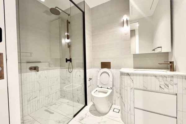 2807/63 La Trobe St,  Melbourne,  VIC 3000 Australia