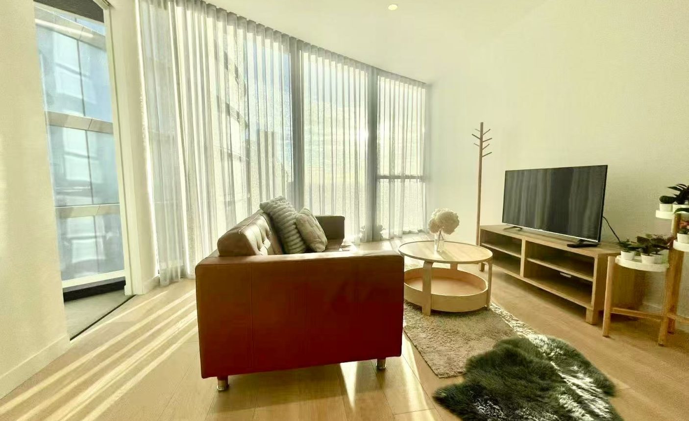 2807/63 La Trobe St,  Melbourne,  VIC 3000 Australia