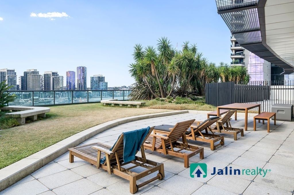 2403/9 Waterside Place, Docklands VIC 3008, Docklands - Thumbnail 7