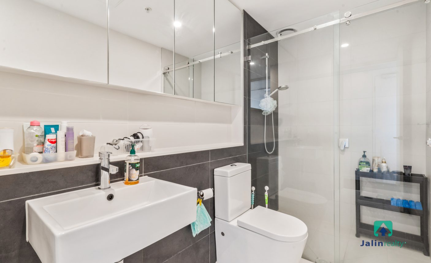 604/300 Victoria Street,  Brunswick,  VIC 3056 AUS