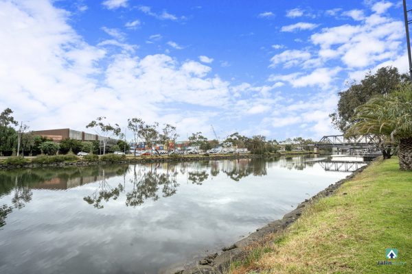 619/1 Moreland Street,  Footscray,  VIC 3011 AUS