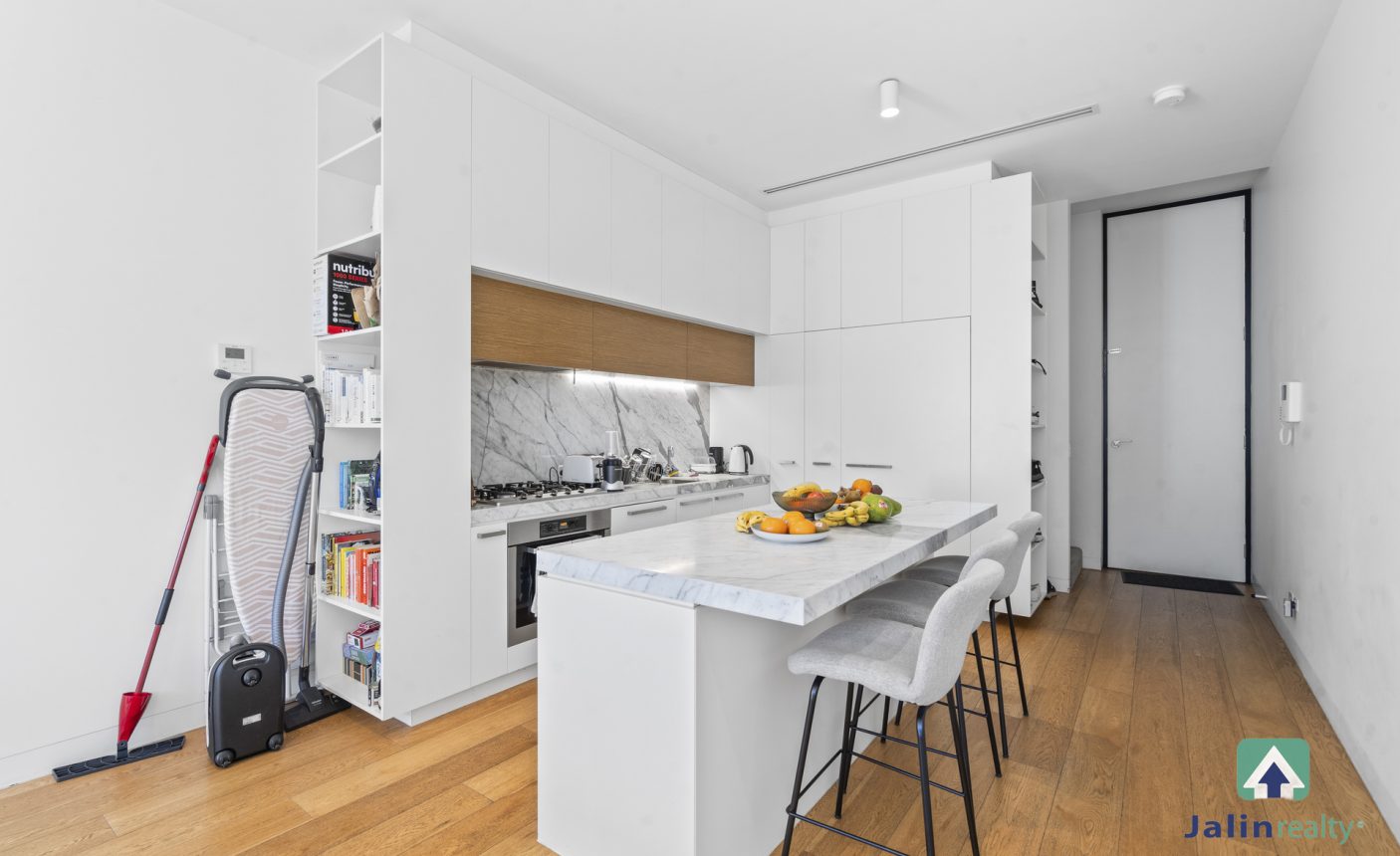 5G Clara Street,  South Yarra,  VIC 3141 AUS
