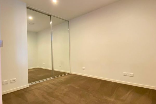 2207/5 Sutherland St,  Melbourne,  VIC 3000 Australia