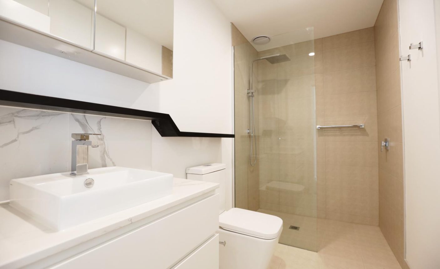 215/9 Renver Road,  CLAYTON,  VIC 3168 Australia