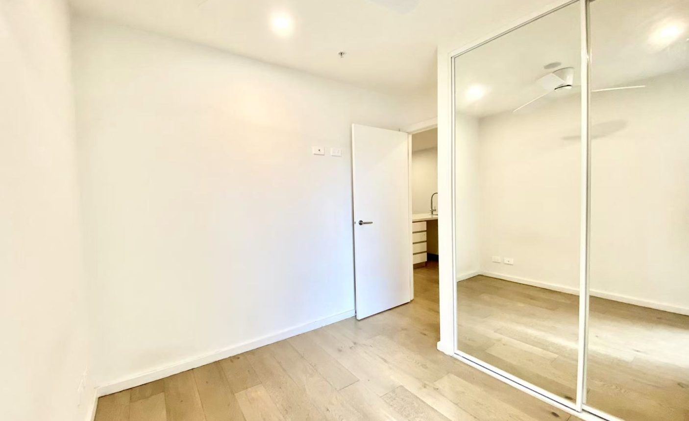 102/611 Sydney Road,  Brunswick,  VIC 3056 Australia
