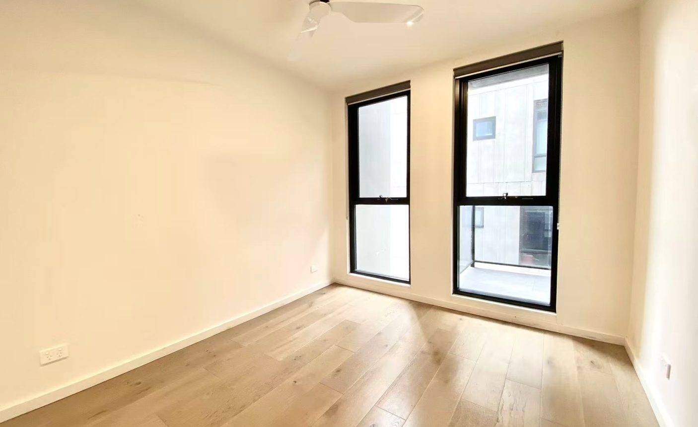 102/611 Sydney Road,  Brunswick,  VIC 3056 Australia