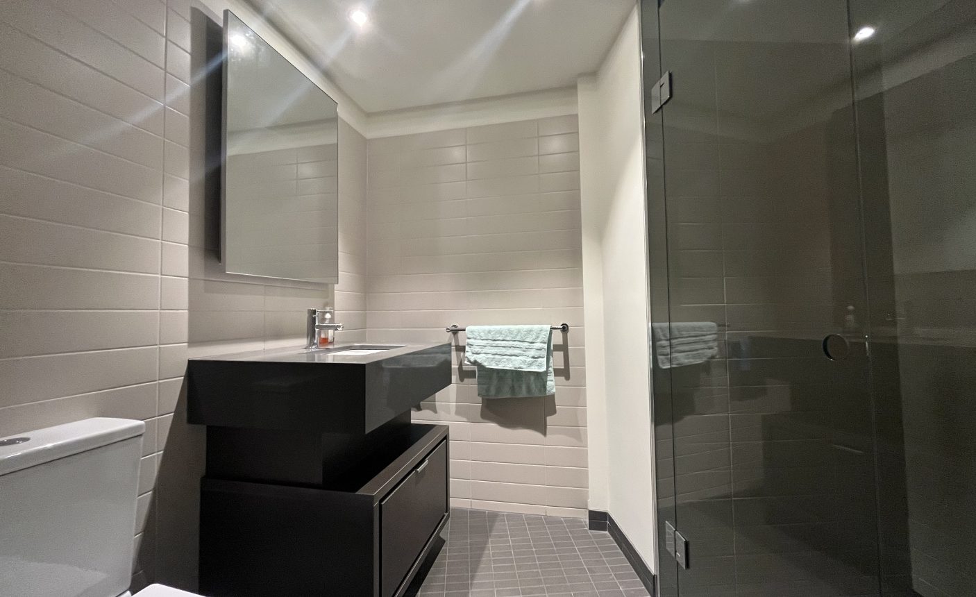 1001/9 Waterside Pl,  Docklands,  VIC 3008 Australia