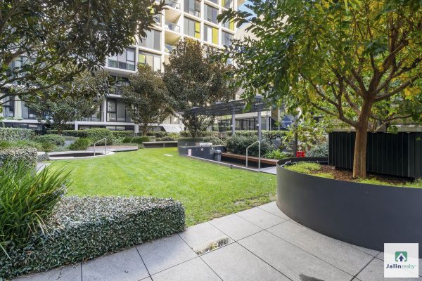 705c/11 Shamrock St,  Abbotsford,  VIC 3067 Australia