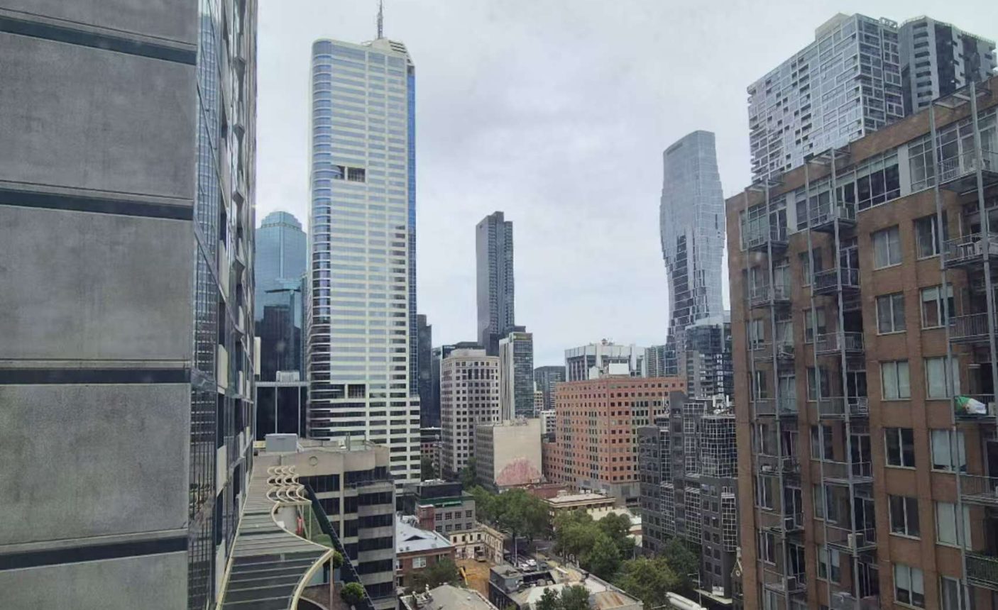 1305/557 Little Lonsdale St,  Melbourne,  VIC 3000 Australia