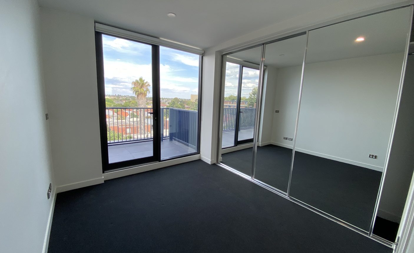 307/196 St Kilda Rd,  St Kilda,  VIC 3182 Australia