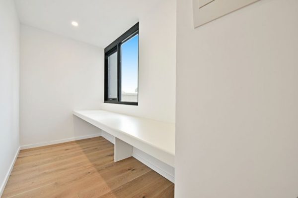 202/83-85 Drummond St,  Oakleigh,  VIC 3166 Australia
