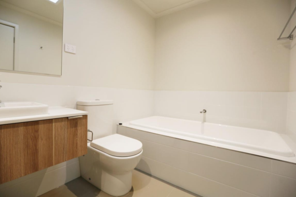 65 Pallisades Boulevard,  CHELTENHAM,  VIC 3192 Australia